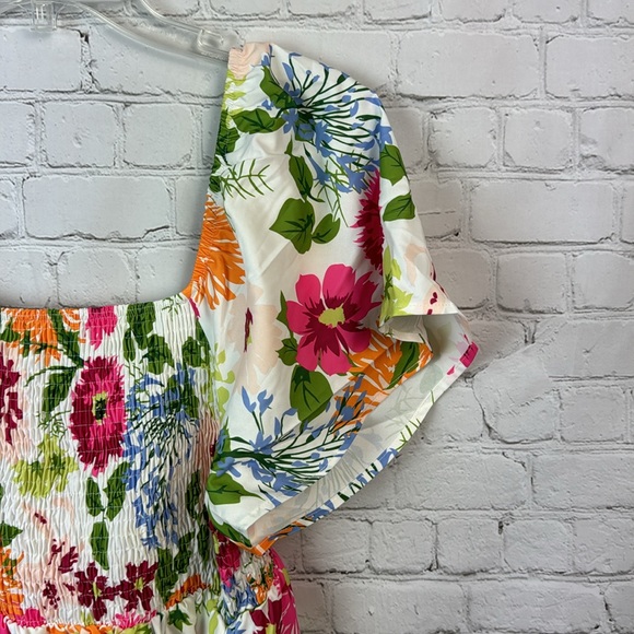 BloomChic Floral Shirred Bust Midi Pocket Dress Size 12 Large - Picture 3 of 6